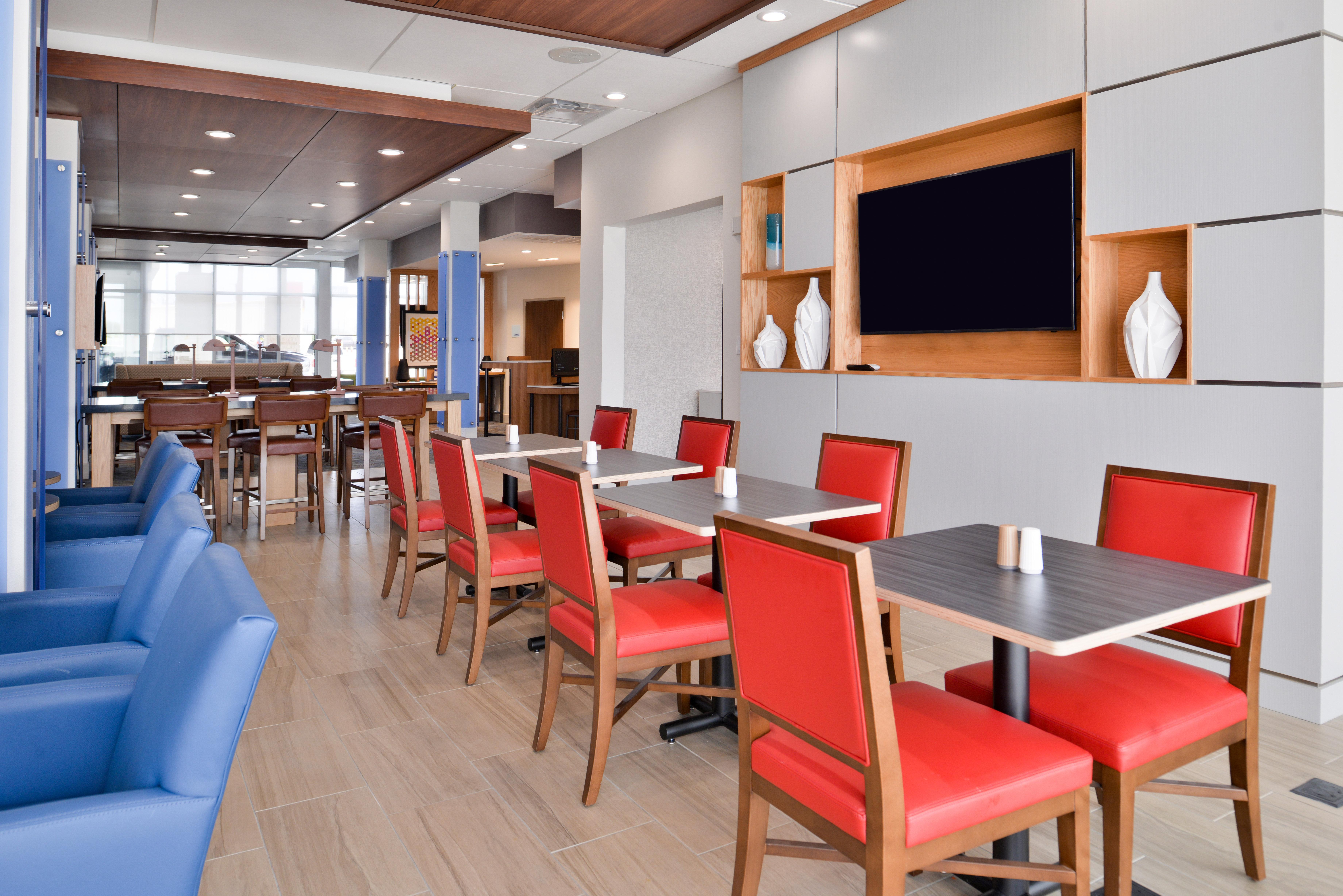 Holiday Inn Express - Early By Ihg Eksteriør billede